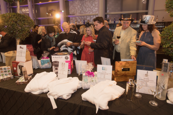 19Uncorked_silent_auction[1]